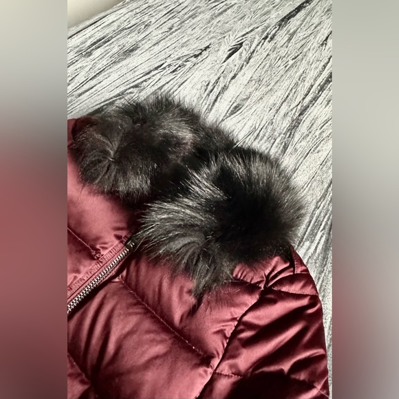 Brand New Burberry Jacket ! Original tag includes. Size 2 - Picture 5 of 16